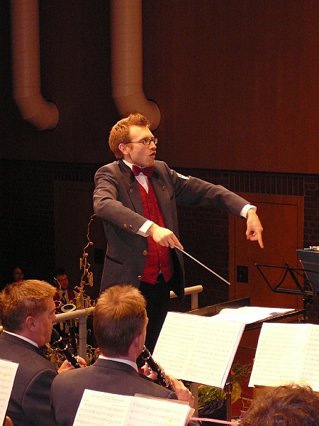 09 04 04 Fruehjahrskonzert MVB (34).JPG